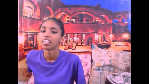 Snapshot of indiansexyslender4u2luv chatting on 01-24-25, 06:03 indiansexyslender4u2luv online show from 01-24-25, 06:03
