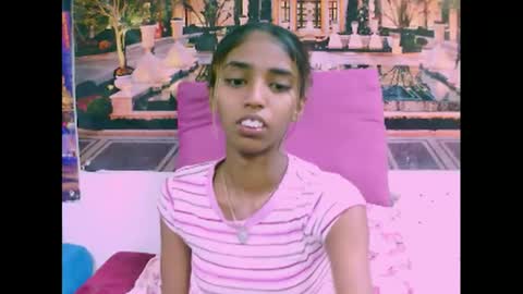 Snapshot of indiansexyslender4u2luv chatting on 01-26-25, 06:07 indiansexyslender4u2luv online show from 01-26-25, 06:07