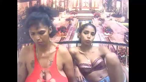 Snapshot of indiansexyslender4u2luv chatting on 01-27-25, 06:09 indiansexyslender4u2luv online show from 01-27-25, 06:09