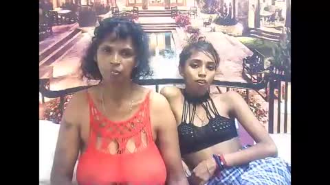 Snapshot of indiansexyslender4u2luv chatting on 01-28-25, 09:19 indiansexyslender4u2luv online show from 01-28-25, 09:19