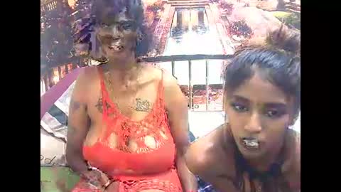 Snapshot of indiansexyslender4u2luv chatting on 01-28-25, 12:22 indiansexyslender4u2luv online show from 01-28-25, 12:22