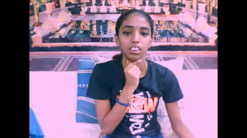 Snapshot of indiansexyslender4u2luv chatting on 02-04-25, 05:53 indiansexyslender4u2luv online show from 02-04-25, 05:53