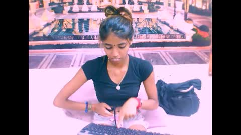 Snapshot of indiansexyslender4u2luv chatting on 02-08-25, 08:42 indiansexyslender4u2luv online show from 02-08-25, 08:42