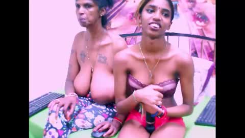Snapshot of indiansexyslender4u2luv chatting on 02-21-25, 12:06 indiansexyslender4u2luv online show from 02-21-25, 12:06