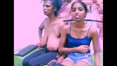 Snapshot of indiansexyslender4u2luv chatting on 02-22-25, 12:08 indiansexyslender4u2luv online show from 02-22-25, 12:08