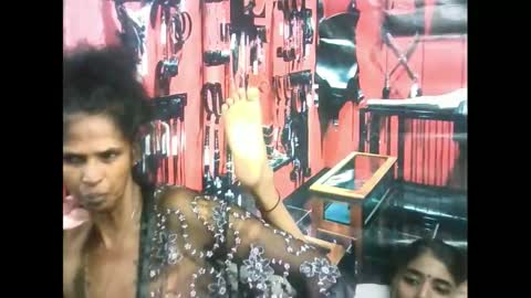 Snapshot of indiansexyslender4u2luv chatting on 03-10-25, 01:10 indiansexyslender4u2luv online show from 03-10-25, 01:10