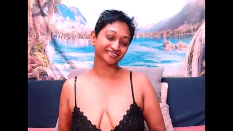 Shreya online show from 12-03-24, 01:08