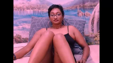 Shreya online show from 01-18-25, 08:20