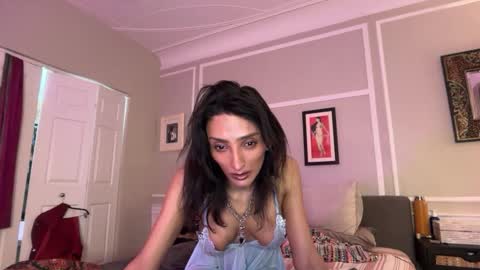 Indiantransgirlillinois online show from 03-23-26, 08:07