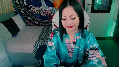 Snapshot of indica_me chatting on 04-21-26, 06:12 indica_me online show from 04-21-26, 06:12