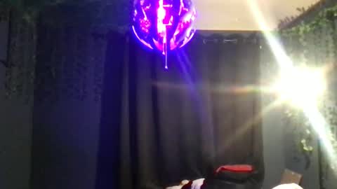 Snapshot of indiemarz chatting on 01-15-25, 05:29 IndieMarz online show from 01-15-25, 05:29