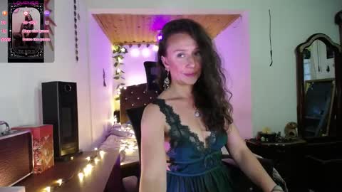 Indigo Wild  online show from 09-30-25, 10:26