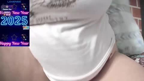 Snapshot of indiraa_channell chatting on 01-04-25, 07:13 indiraa_channell online show from 01-04-25, 07:13