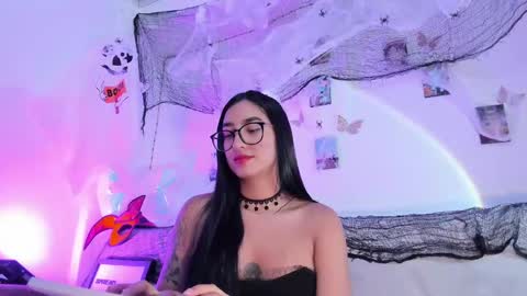 Luna  online show from 10-13-25, 01:16