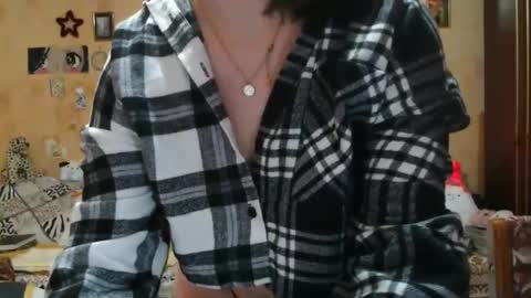 Inna  online show from 12-31-24, 03:45