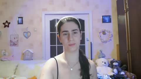 Inna  online show from 10-21-25, 09:04