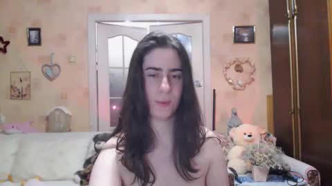 Inna  online show from 11-18-25, 09:08