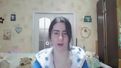 Inna  online show from 11-30-25, 09:08