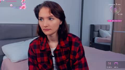 Kira online show from 10-01-25, 04:07