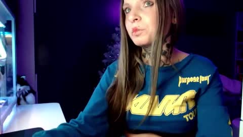 InesDesire online show from 01-07-25, 09:35