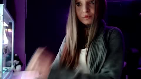 InesDesire online show from 01-17-25, 04:15