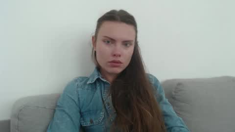 Sweet girl online show from 10-21-25, 11:00