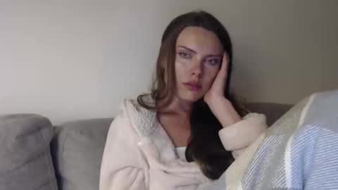 Sweet girl online show from 04-27-26, 08:40