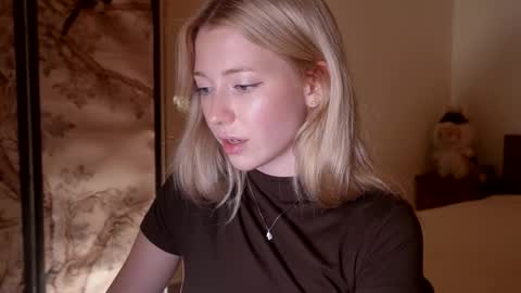 Alexa..  Inst     Fansly infinitysoul  online show from 11-14-25, 04:38