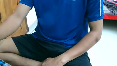 Inglorious Hairy Uncut online show from 12-04-24, 10:35