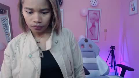 Snapshot of ingrid03_taffur chatting on 11-02-25, 01:35 ingrid03_taffur online show from 11-02-25, 01:35