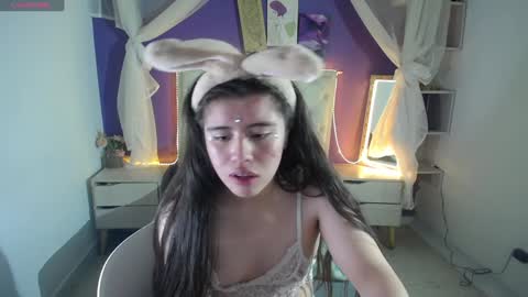 Snapshot of ingrid_casas chatting on 12-03-24, 02:58 Ingrid petite online show from 12-03-24, 02:58