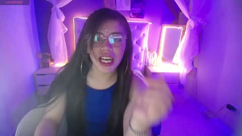 Snapshot of ingrid_casas chatting on 12-03-24, 02:49 Ingrid petite online show from 12-03-24, 02:49