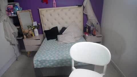 Snapshot of ingrid_casas chatting on 02-03-25, 11:47 Ingrid petite online show from 02-03-25, 11:47