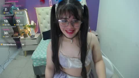 Snapshot of ingrid_casas chatting on 02-06-25, 03:27 Ingrid petite online show from 02-06-25, 03:27