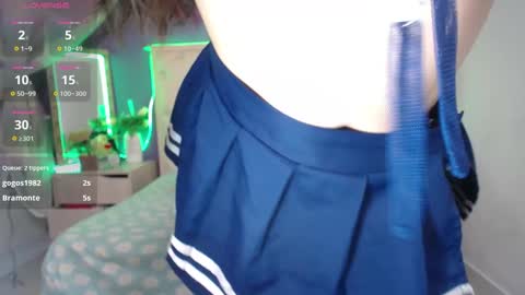 Snapshot of ingrid_casas chatting on 02-07-25, 10:52 Ingrid petite online show from 02-07-25, 10:52