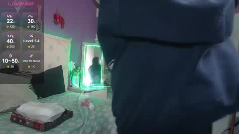 Snapshot of ingrid_casas chatting on 03-07-25, 04:02 Ingrid petite online show from 03-07-25, 04:02