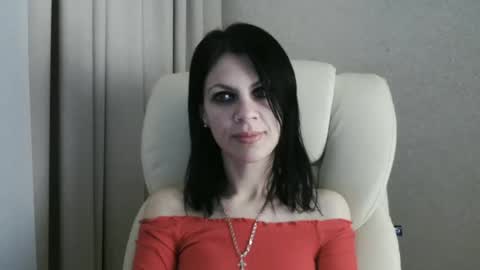 Snapshot of injaathome chatting on 02-02-25, 12:09 InjaAtHome online show from 02-02-25, 12:09