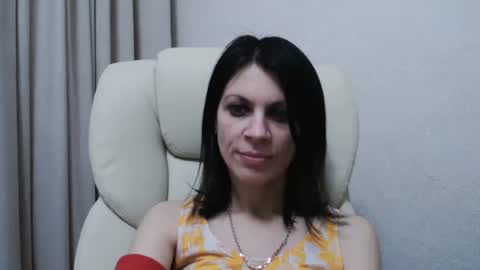Snapshot of injaathome chatting on 02-23-25, 08:11 InjaAtHome online show from 02-23-25, 08:11