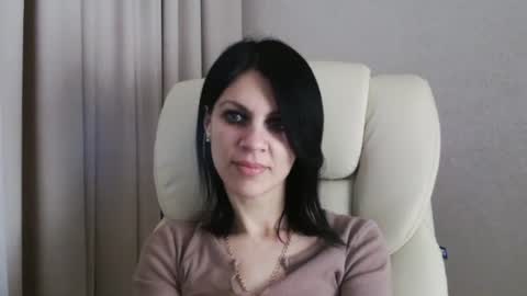 Snapshot of injaathome chatting on 02-27-25, 05:58 InjaAtHome online show from 02-27-25, 05:58