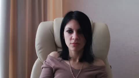 Snapshot of injaathome chatting on 03-07-25, 03:07 InjaAtHome online show from 03-07-25, 03:07