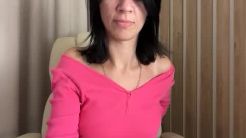 Snapshot of injaathome chatting on 09-09-25, 05:45 InjaAtHome online show from 09-09-25, 05:45