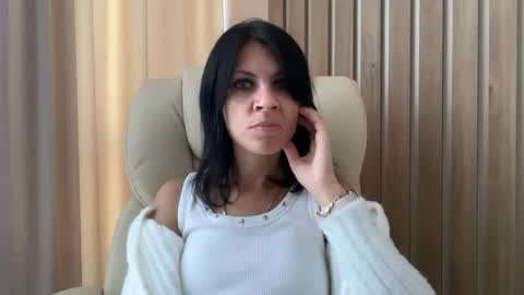 Snapshot of injaathome chatting on 09-11-25, 06:24 InjaAtHome online show from 09-11-25, 06:24