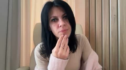 Snapshot of injaathome chatting on 10-06-25, 06:00 InjaAtHome online show from 10-06-25, 06:00