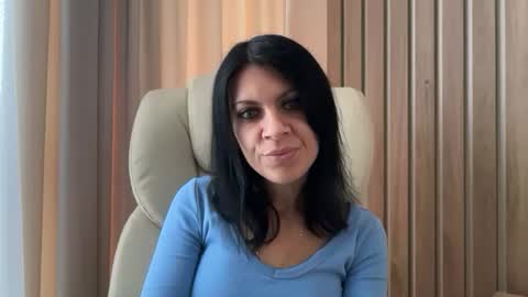 Snapshot of injaathome chatting on 10-18-25, 08:15 InjaAtHome online show from 10-18-25, 08:15