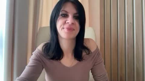 Snapshot of injaathome chatting on 11-03-25, 06:58 InjaAtHome online show from 11-03-25, 06:58