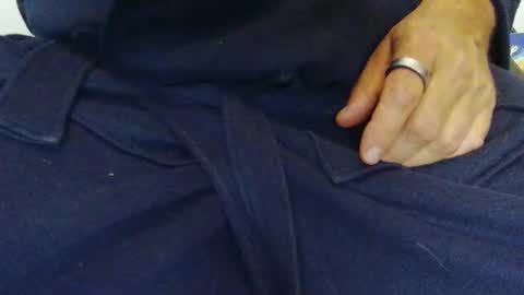 Hanging Out online show from 01-10-26, 01:24