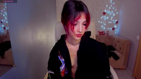 Snapshot of ink_pleasure chatting on 01-04-25, 01:10 Pleasure With Rita online show from 01-04-25, 01:10