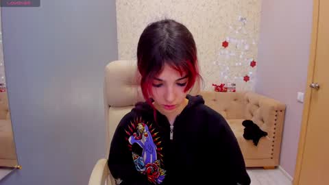 Snapshot of ink_pleasure chatting on 01-04-25, 11:00 Pleasure With Rita online show from 01-04-25, 11:00