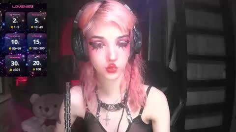 Snapshot of ink_pleasure chatting on 11-09-25, 12:20 Pleasure With Rita online show from 11-09-25, 12:20