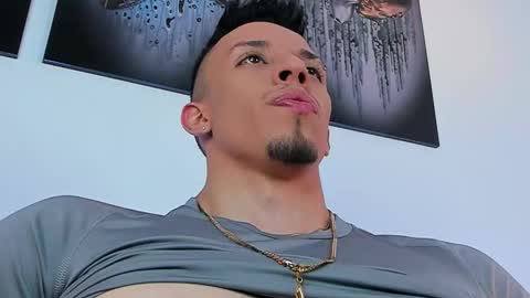 Snapshot of inkangelo chatting on 09-29-25, 05:01 ANGELO online show from 09-29-25, 05:01